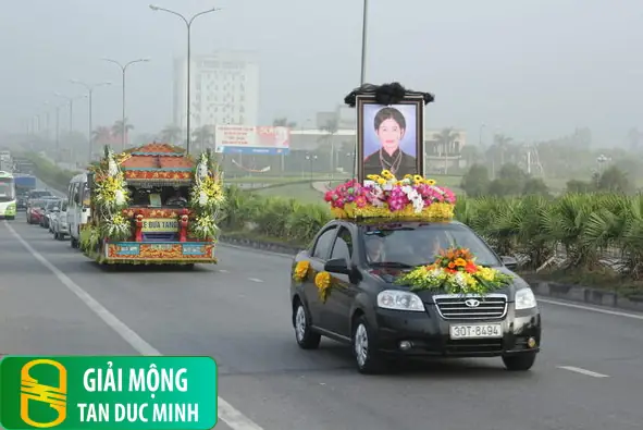 Con Số Phù Hợp Tùy Thuộc Vào Từng Chi Tiết Cụ Thể Khi Nằm Mơ Thấy Xe Tang