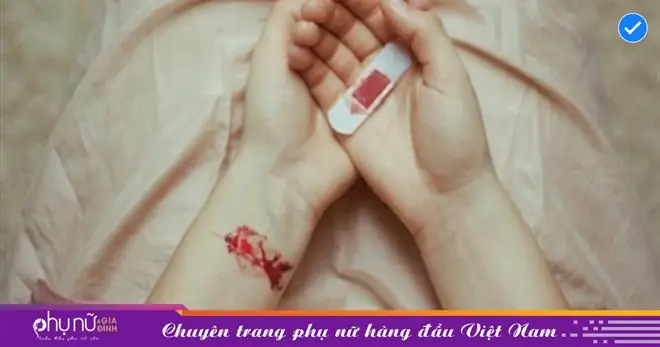 Nằm Mơ Thấy Đứt Tay Chảy Máu Là Điềm Báo Gì? Tốt Hay Xấu? | Phụ ...