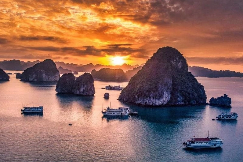 Cảnh quan sông nước hữu tình tại Tràng An, Ninh Bình