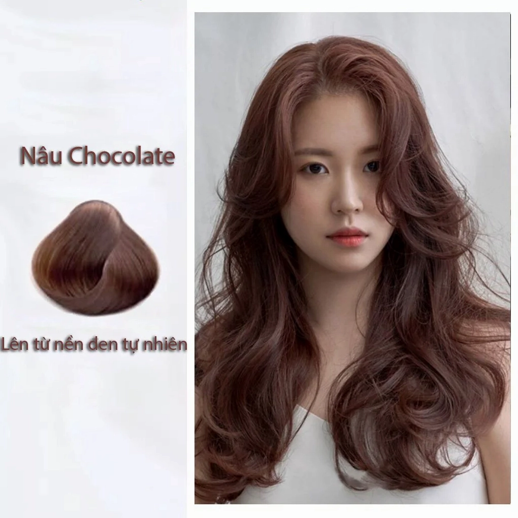 Cô gái với mái tóc màu nâu socola
