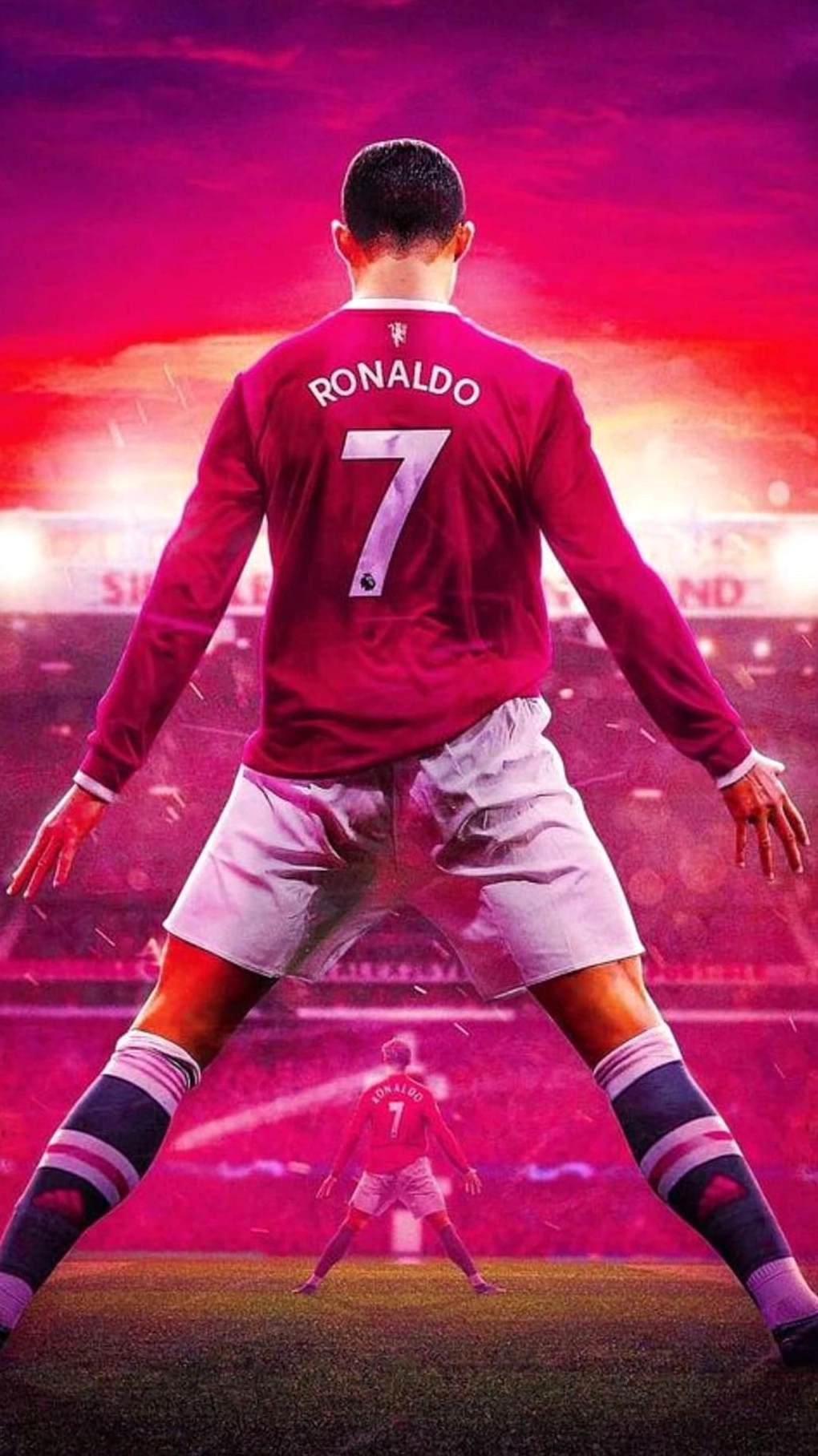 Cristiano Ronaldo và Lionel Messi tranh tài trong Champions League