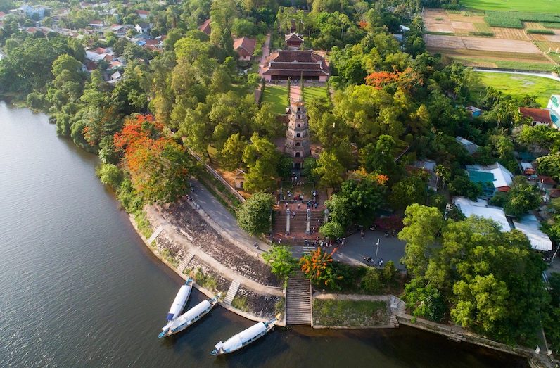 Giá vé máy bay Vietjet 2026: Săn DEAL khủng, bay KHẮP CHỐN Việt Nam! Du lịch Huế với giá vé máy bay Vietjet