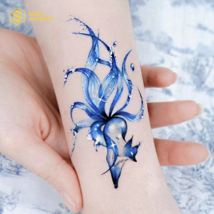 Hình xăm hồ ly mini phong cách tối giản