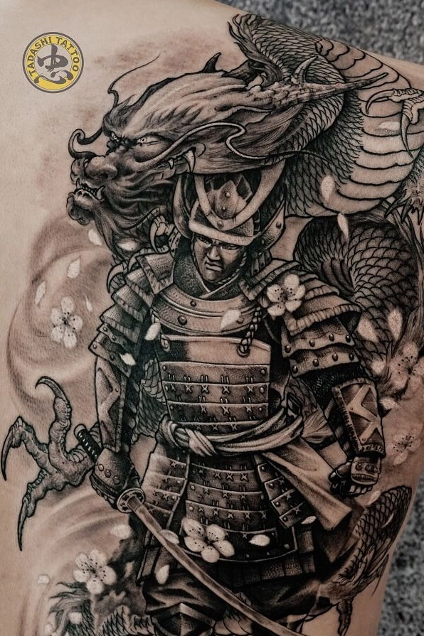 Hình xăm samurai tối giản