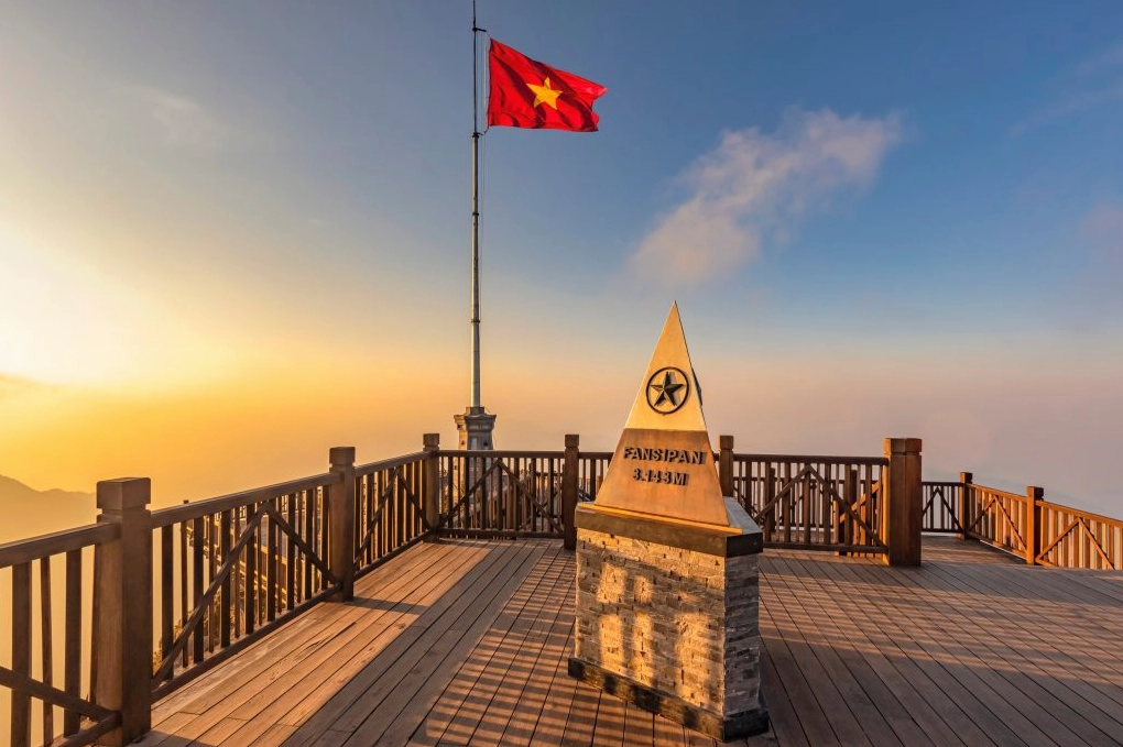 Sapa Có Gì Chơi 2026? Cẩm Nang Khám Phá A-Z Thị Trấn Sương Mù! Đỉnh Fansipan luôn hấp dẫn mọi tín đồ đam mê du lịch | Sapa có gì chơi