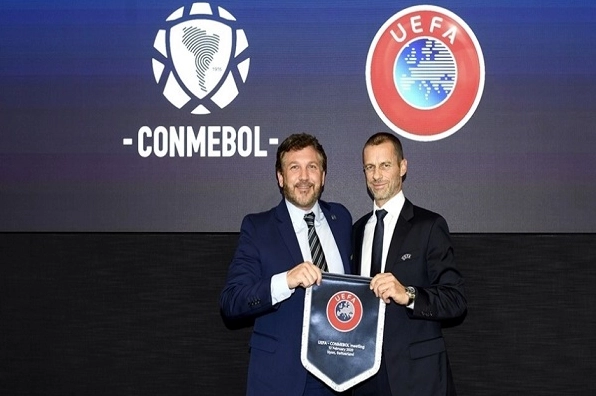 Lễ ký kết hợp tác của UEFA