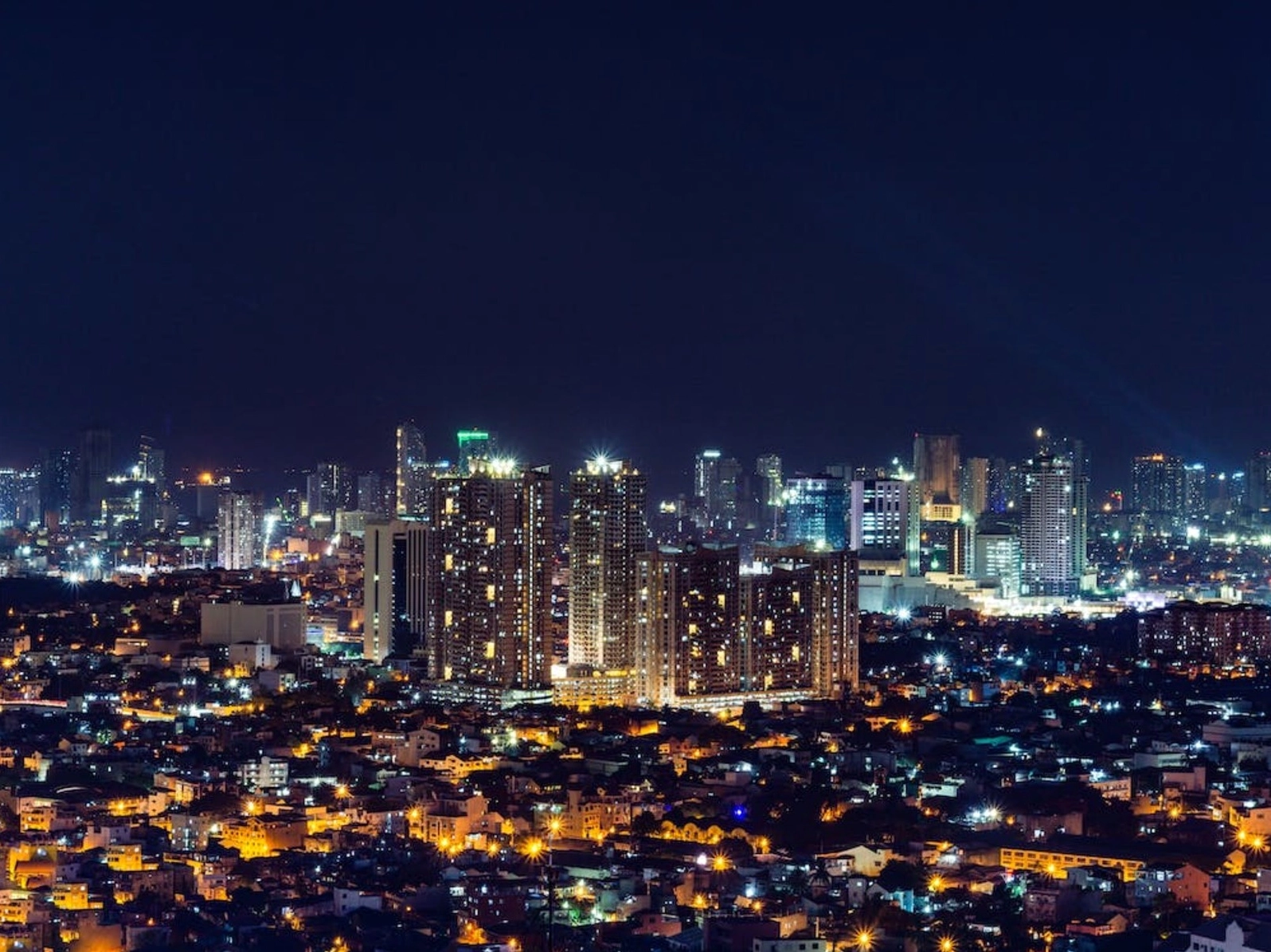 Người Philippines Nói Tiếng Gì? Khám Phá Sự Đa Dạng Ngôn Ngữ & Tiếng Anh! ngôn ngữ chính philippines