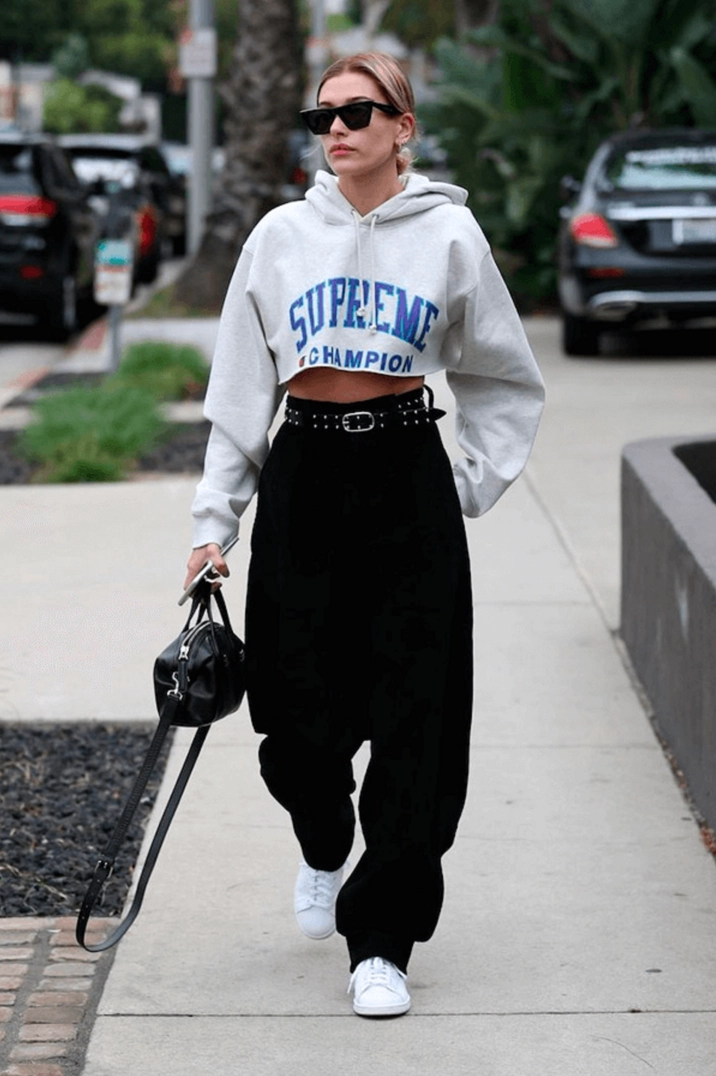 Streetwear Style: Hướng dẫn phối đồ đỉnh cao 2026 Phong cách Minimalist Streetwear tinh tế