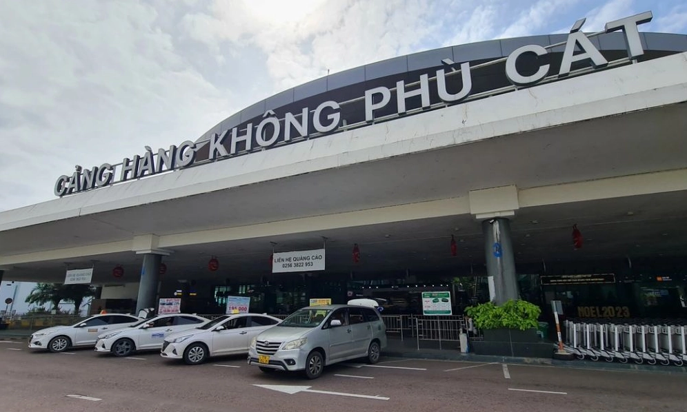 Sân bay Phù Cát 2026: Cẩm Nang Du Lịch Quy Nhơn Từ A Đến Z!