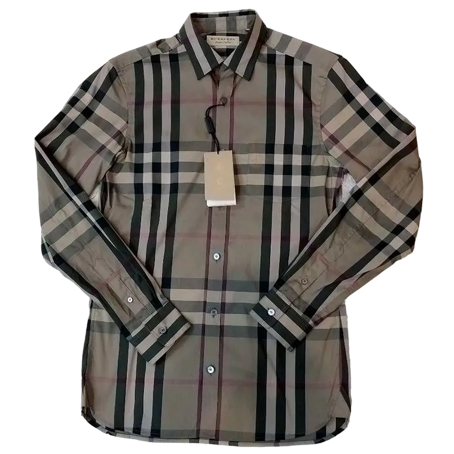 Sơ Mi Burberry Nam Chính Hãng: Bí Quyết Chọn Lựa Tinh Tế 2026 Sơ mi Burberry nam màu nâu đen sang trọng