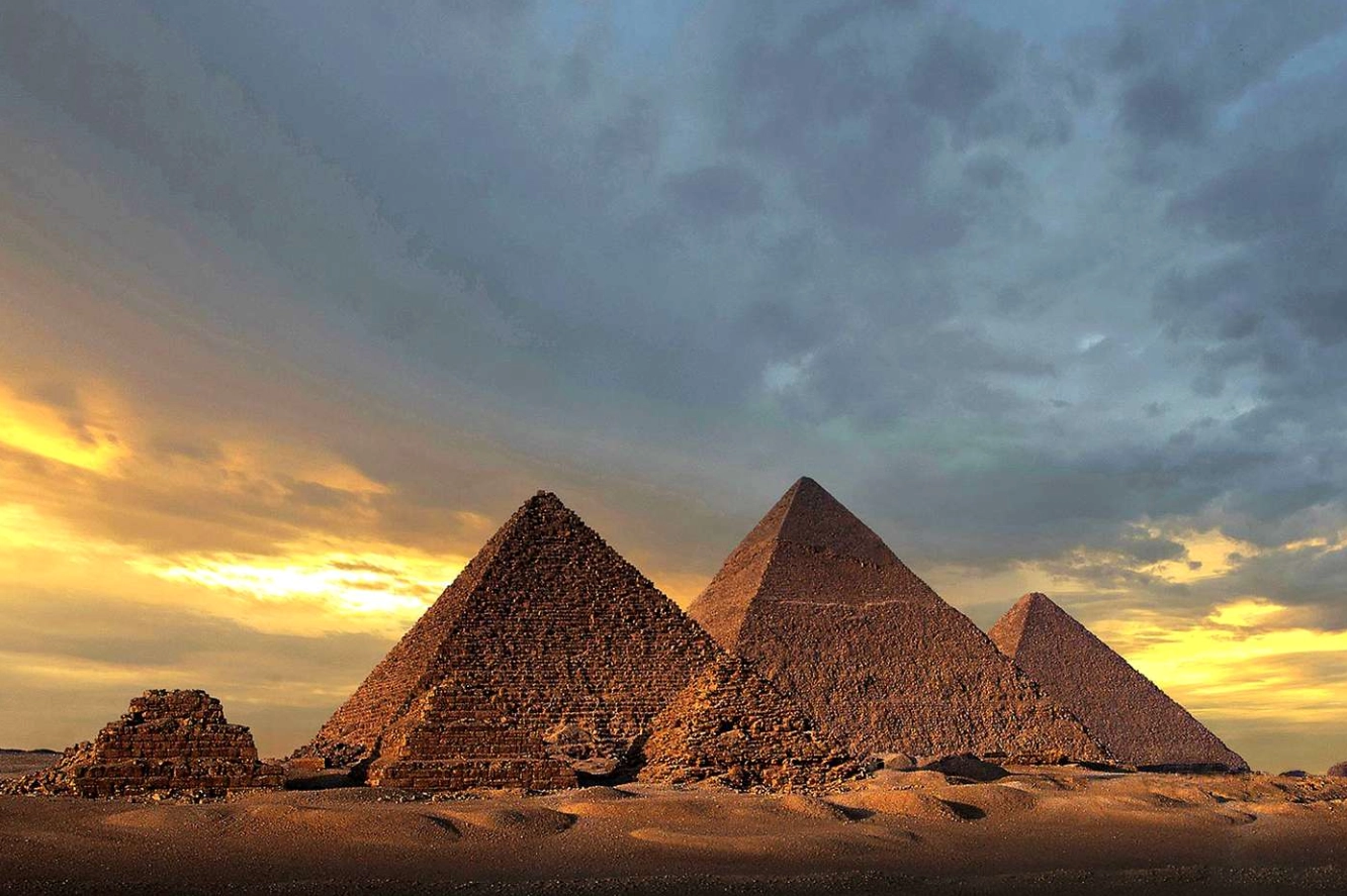 Toàn cảnh Kim Tự Tháp Giza và Tượng Nhân Sư