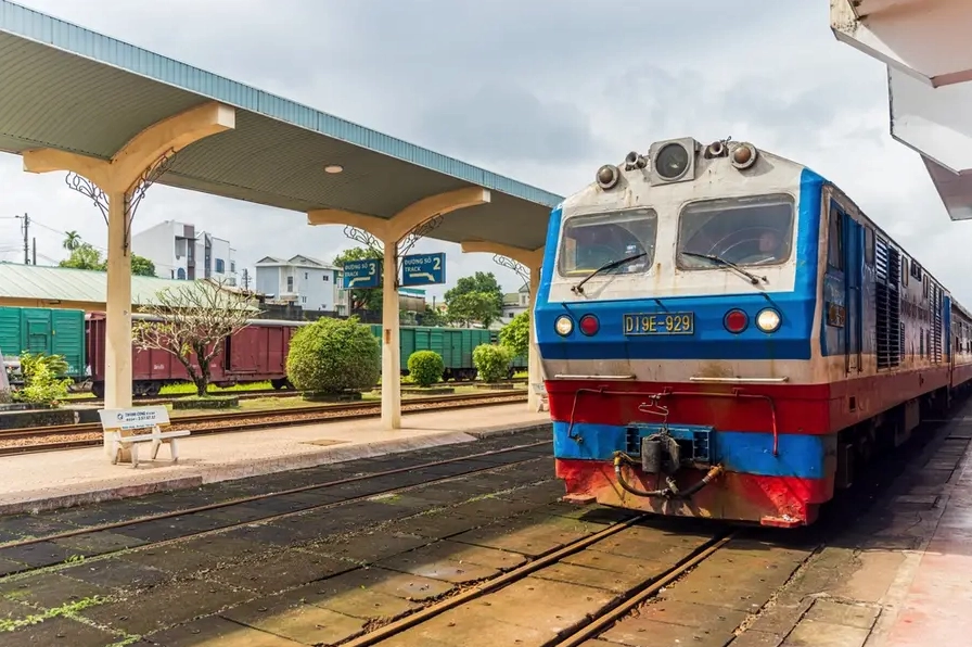 Trải nghiệm tàu hỏa trên tuyến Hải Phòng - Hà Nội