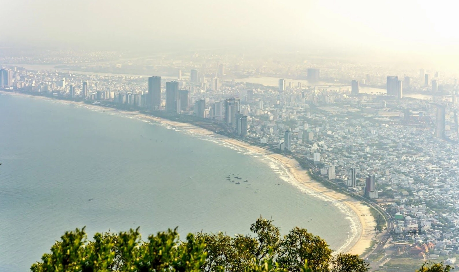 Săn vé máy bay đi Đà Nẵng 2026: Bí quyết du lịch thành phố đáng sống với giá siêu hời vé máy bay đi đà nẵng
